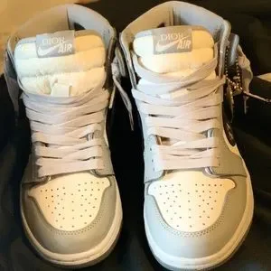 Jordan | Shoes | Jordan Dirs Size 6 For Sell Only 55 | Poshmark display picture 2